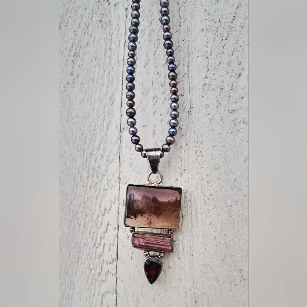 Vintage Genuine Pearl Necklace With 925 Sterling Silver Gemstone Pendant